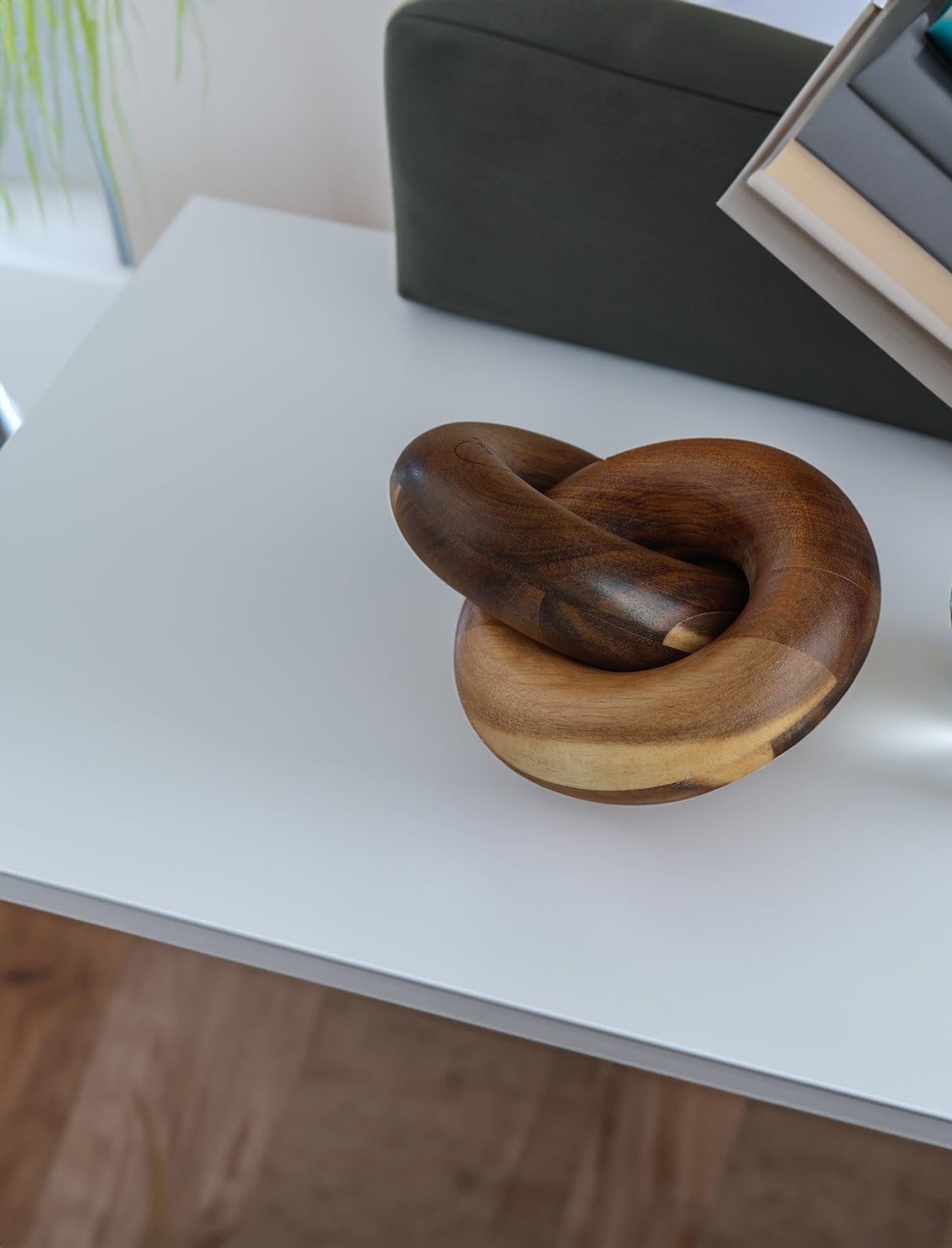 Brown Link Knot Chain Home Decor