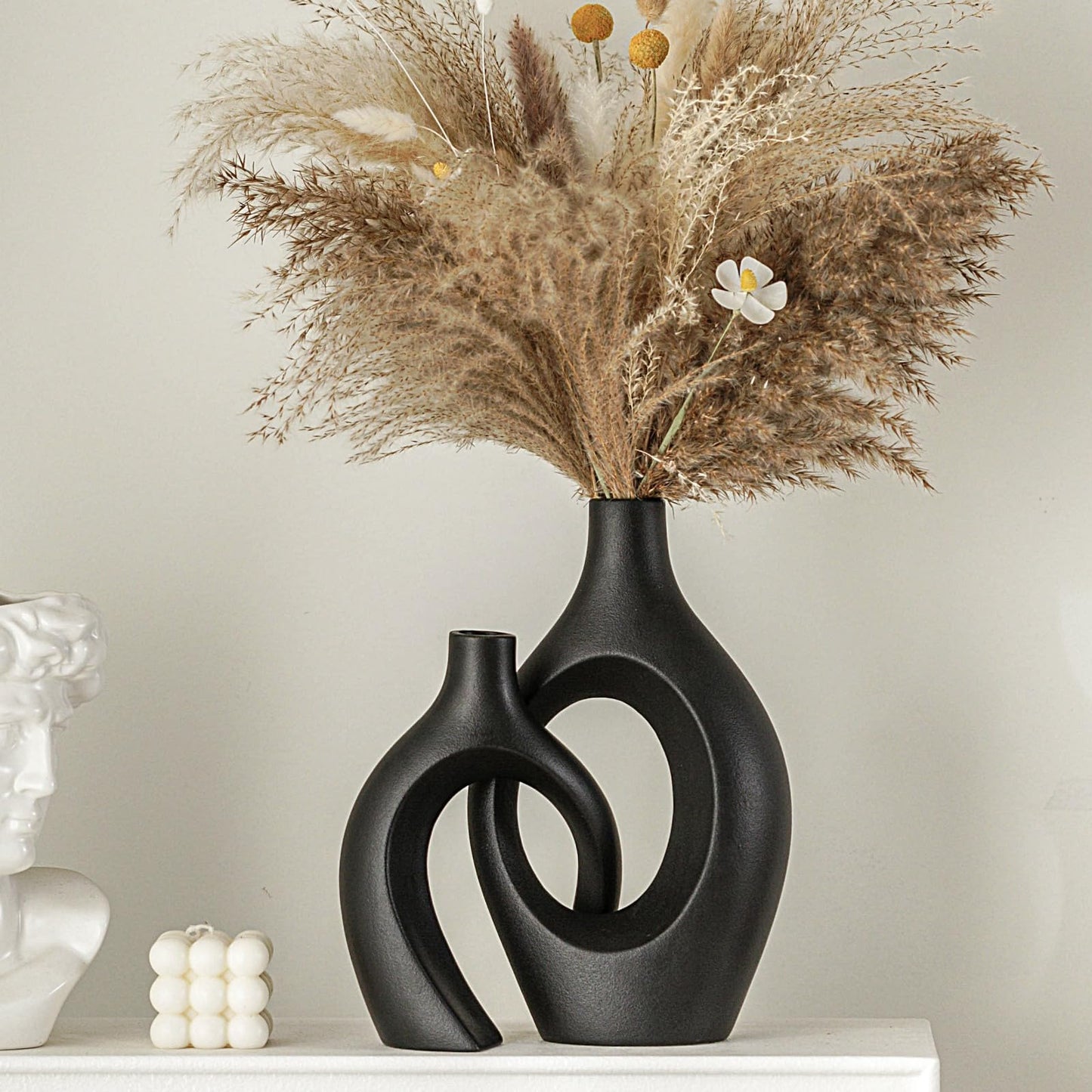 Hollow Modern Ceramic Vase Set